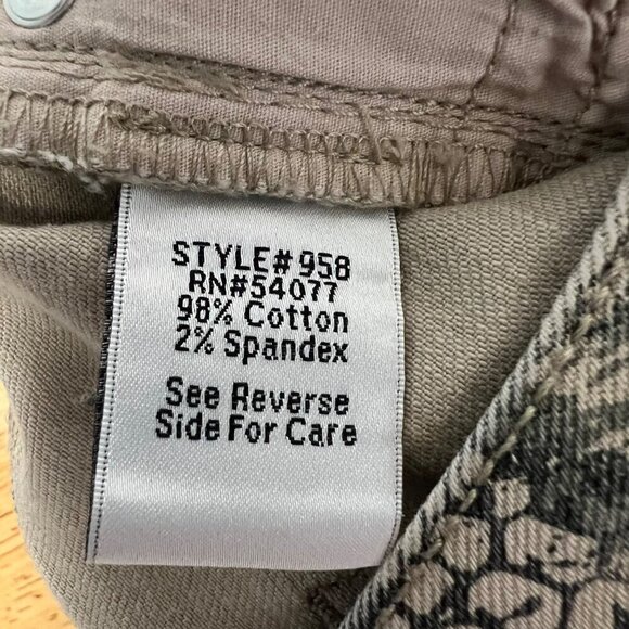 Cabi Diamondback Snake Print Slim Jeans Womens Size 4 Beige/Gray Stretch - Picture 9 of 9